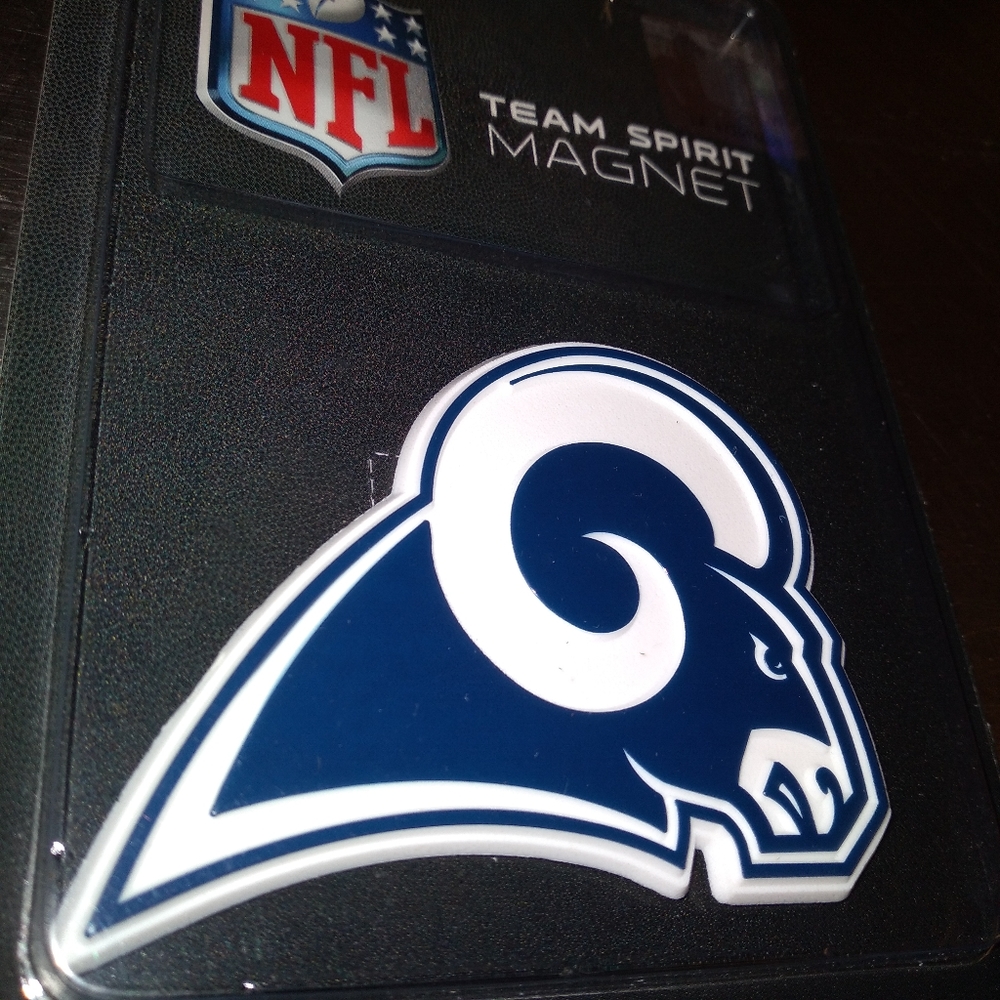Rams Magnet
